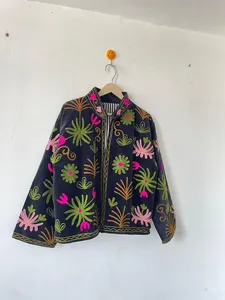 Chaqueta Bordada Floral Hecha a Mano para Mujer, Chaqueta Corta de Terciopelo Azul Marino Oscuro, Estilo Boho, Kimono de Noche - Product Image 3
