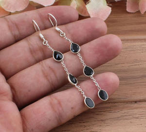 Pendientes Colgantes de Plata de Ley 925 con Ónice Negro Engastado en Bisel, Joyería de Lujo para Mujer, Venta al por Mayor, Resistentes al Deslustre - Product Image 3