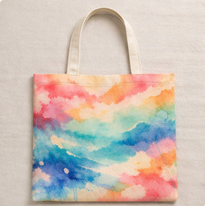 กระเป๋าผ้าแคนวาสลายเมฆสีรุ้งแบบสีน้ำ ขนาดกลาง พร้อมหูหิ้วสะพายไหล่ ใช้ได้ทุกวัน พิมพ์ลายด้วยเทคนิคซิลค์สกรีน - Product Image 1