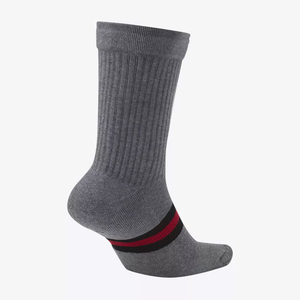 Calcetines deportivos antideslizantes de alta calidad para hombre, diseño de moda, hechos a medida, informales, hechos en Pakistán. - Product Image 5