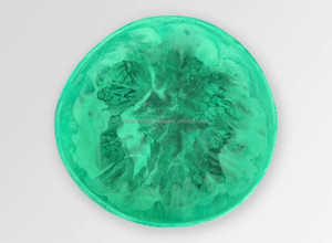 Plato Decorativo de Resina Verde con Diseño Moderno de Hojas y Patrón en Espiral, 100% Hecho a Mano, Estilo Europeo, para Hogar, Restaurante y Fiestas - Product Image 3