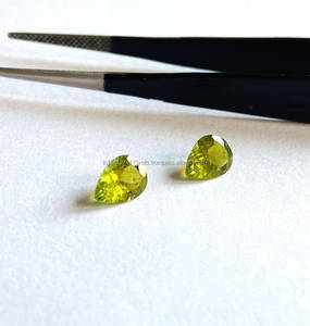 Prix usine direct Tourmaline verte naturelle forme de poire coupe à facettes pierre précieuse certifiée octobre pierre de naissance bijoux à bricoler soi-même - Product Image 1