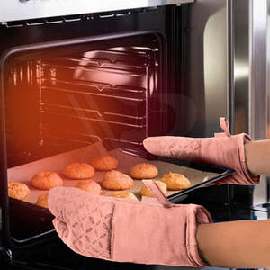 Gants de cuisine fabriqués au Pakistan à prix de gros, design personnalisé, vêtements de travail, gants de four - Product Image 6