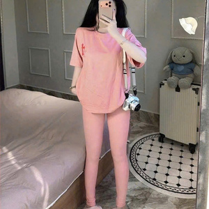 ชุดเซ็ตสองชิ้นสำหรับฤดูร้อน เสื้อผ้าผู้หญิง สวมใส่สบาย แฟชั่นธรรมชาติ ซักได้ บรรจุภัณฑ์แบบกำหนดเอง จากผู้ผลิตในเวียดนาม - Product Image 2