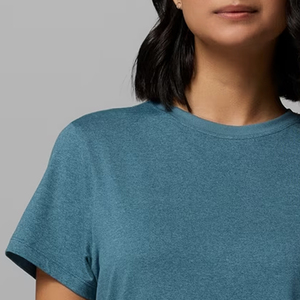 T-shirt classique en coton pour femme, col rond, manches courtes, avec logo, design élégant, vêtement décontracté pour les acheteurs en gros, OEM 2026 - Product Image 3