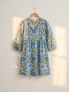 ชุดเดรสเด็กทารกผ้าฝ้ายลายดอกไม้สีฟ้า - Product Image 2