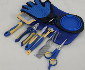 Kit de toilettage pour animaux 8-en-1 - Kit complet à domicile avec coupe-ongles, brosse, ciseaux, brosse à dents, bol pliable et adapté à toutes les races - Product Image 6
