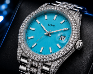 Reloj de Lujo con Esfera Azul y Diamantes, Moda Premium - Product Image 1