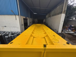 Remorque porte-rouleaux d'acier robuste à prix direct usine avec berceaux réglables – Transport sécurisé de bobines d'acier, remorques de fret et utilitaires - Product Image 2