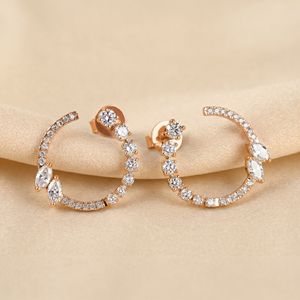 Pendientes de Oro de 10K con Diamantes Cultivados en Laboratorio en Forma de Círculo Abierto |   Pendientes de diamantes marquesa y redondos |   Joyería Fina para Novias - Product Image 2