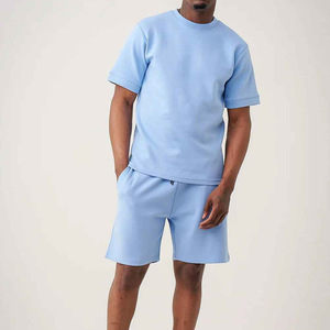 Conjunto de Camiseta y Pantalones Cortos Estampados para Hombre, Cuello Alto, Tela Fresca, Atractivo, Conjunto de Playa - Product Image 5