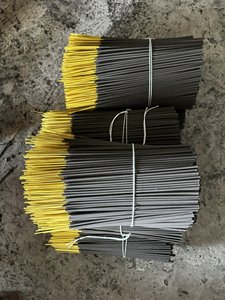 Bâtons d'encens noirs de haute qualité – Noyau en bambou, combustion longue durée, surface lisse, prêts pour la vente en gros - Product Image 5