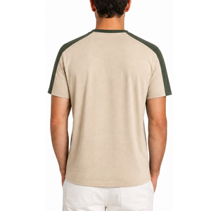 Camiseta de Manga Raglán para Hombre con Logotipo Personalizado al por Mayor, Lavado Ácido, Panel de Hombro en Contraste, Color Verde Oliva Caqui, Secado Rápido y Transpirable - Product Image 3