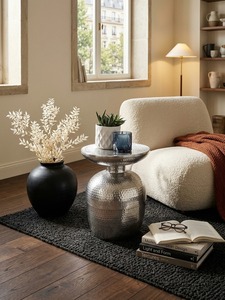 Mesa de Centro Redonda Moderna Design Whisper con Acabado de Metal Martillado, 42 cm de Diámetro, Muebles Contemporáneos para Sala de Estar - Product Image 5
