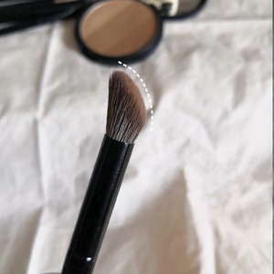 LOGO personnalisé fard à paupières pinceaux à taches ombre à paupières coudée contour du nez surligneur mélange <span class=keywords><strong>pinceau</strong></span> de maquillage - Product Image 4