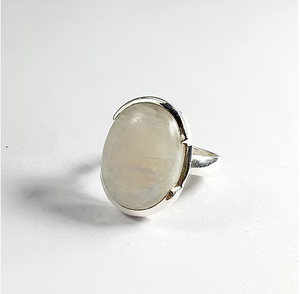 Classic <b>Chunky</b> Oval Moonstone Gemstone <b>Ring</b> (8.0 Grams) Minimalist Jewellery for Daily Wear - Product Image 3