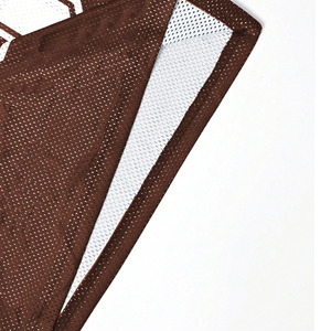 Camiseta de Fútbol Americano Transpirable de Malla Marrón con Cuello en V, Ropa Deportiva Personalizada, Fabricación OEM con Marca Privada - Product Image 5