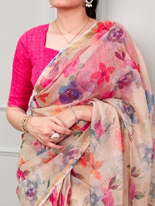 Indian Traditional Ethnic Casual Saree in Floral Print for Daily Wear and Festive Function for Women Fancy Trendy Outfit - Product Image 5
