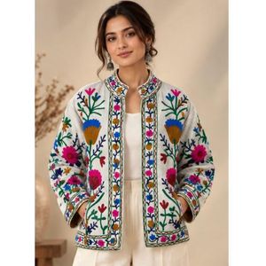 Chaqueta Blazer para Mujer Hecha a Mano y Cosida a Mano, Chaqueta Suzani Bordada, Colcha Kantha, Tela Floral de Algodón, Cuello Mandarín, Otoño Invierno - Product Image 4