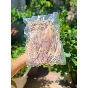 ปลาหมึกแห้งคุณภาพพรีเมียม ปลอดสารเคมี โปรตีนสูง อร่อย อาหารทะเลเอเชีย บรรจุภัณฑ์สุญญากาศ มาตรฐาน EU ขายดีที่สุด - Product Image 2