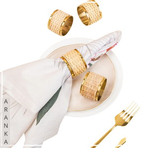 Anneau de serviette en métal de forme ronde plaqué or pour la décoration de table de mariage, porte-serviettes personnalisés de luxe faits à la main - Product Image 1