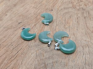 Natural Green Aventurine Crescent <b>Moon</b> Pendant <b>Necklace</b> Handmade Crystal Gemstone <b>Necklace</b> Wholesale Supplier - Product Image 4