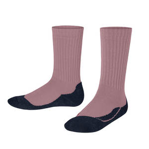 Calcetines para hombre de tela elástica ligera que proporcionan comodidad, soporte y estilo, ideales para correr, hacer ejercicio y uso al aire libre. - Product Image 1