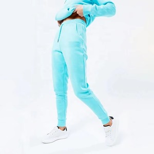 Chándales Deportivos para Mujer Personalizados de Buena Calidad, Transpirables, Modernos y Cómodos - Product Image 2