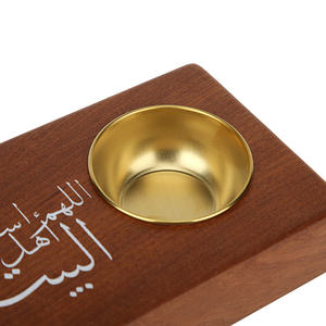 เตาเผาเครื่องหอมไม้ทรงสี่เหลี่ยมแบบขายส่ง หรูหรา สไตล์อาหรับ พร้อมลายอักษรคัลลิกราฟี สำหรับบัคฮูร์ ตกแต่งบ้าน สำนักงาน โต๊ะทำงาน สไตล์อิสลามสมัยใหม่ - Product Image 4