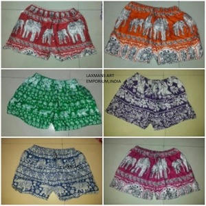 Pantalones cortos estampados de elefante rayón pantalones cortos estampados de elefante de moda Pantalones cortos estampados de rayón DE LA India - Product Image 1