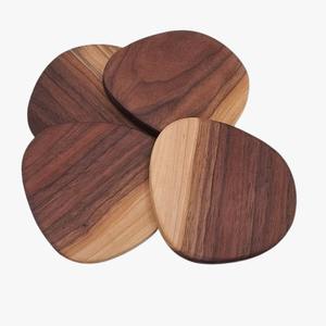 Juego de Posavasos Redondos y Cuadrados de Nogal y Bambú al por Mayor, Posavasos de Madera Personalizados para Cerveza y Bebidas con Soporte para Mesa - Product Image 3