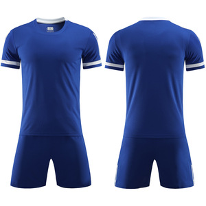 Maillot de football léger et respirant en polyester à imprimé numérique, uniforme d'équipe, maillot de football personnalisé OEM pour adulte, séchage rapide, manches courtes - Product Image 6