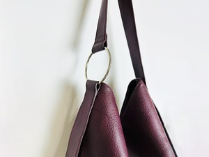 Wholesale Custom Genuine Cowhide Leather Women Hobo Style Shoulder <b>Bag</b> Soft Leather Design Handmade Leather Women Hobo <b>Bags</b> - Product Image 2