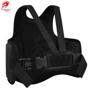 Protège-poitrine en cuir de haute qualité avec logo personnalisé pour l'entraînement de boxe, durable et écologique, confortable à porter, en vente en ligne - Product Image 5
