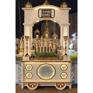 Buffet de boda o mostrador de exhibición de alimentos de acero inoxidable y paneles decorativos. - Product Image 2