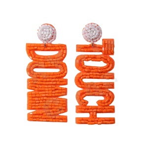 Pendientes de cuentas de touchdown naranja para mujer, pendientes de cuentas de cristal, pendientes de touchdown - Product Image 1