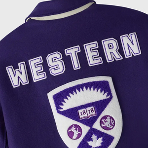 Veste universitaire Western University pour homme, en laine mélangée violette, avec patch brodé au dos, style preppy, pour l'automne - Product Image 4