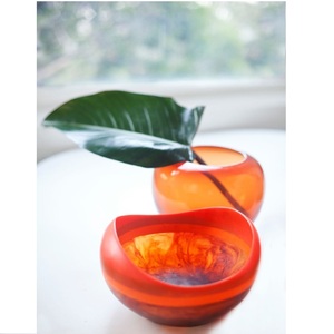 Vase en résine jaune en forme de lettre U, écologique, décoration artistique pour la maison, artisanat personnalisé MOON RISE CRAFT - Product Image 6