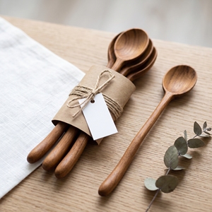 Cuillère en bois de teck Big Bend en gros, 20x6,5 cm, qualité alimentaire, polie - Product Image 5