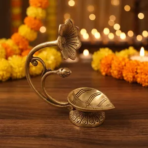 Brass Flower Design Handheld Diya <b>Oil</b> Lamp Traditional Indian Pooja <b>Candle</b> Holder Decorative Brass Religious Home Decor - Product Image 2