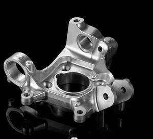 Mangueta de dirección/suspensión automotriz mecanizada por CNC (vertical) - Product Image 3