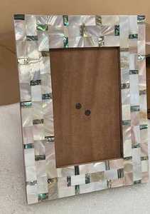 Cadre photo de luxe en nacre, fait main, avec incrustation de coquillages, pour la maison ou le bureau - Product Image 1