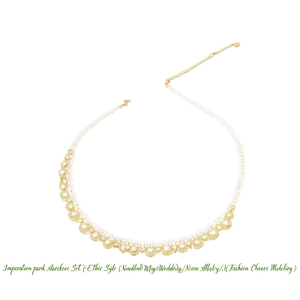 Conjunto de Collar con Perlas de Imitación y Kundan - Joyería de Boda de Estilo Étnico con Forma de Número, de Aleación/Metal - Product Image 2