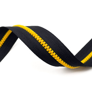 Nouvelle conception de fermeture éclair en résine à glissière libre en plastique cylindrique à verrouillage automatique 5 #   pour vestes - Product Image 2