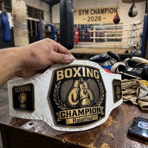 Cinturón de Campeonato de Boxeo Personalizado, Premio para Ganador de Boxeo con Logotipo, Placas Doradas y Correa de Cuero PU - Product Image 5