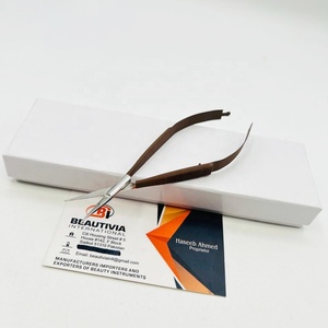 Tijeras Profesionales para Cejas, con Punta Afilada, para el Cuidado de las Cejas y el Cabello Fino, de Acero Inoxidable, Color Marrón Mate, Ligeras - Product Image 4