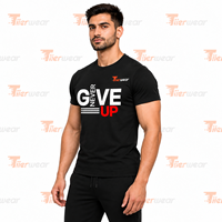 Tiierwear T-shirt noir à manches courtes pour homme, imprimé « Never Give Up », décontracté, col rond, coupe ajustée, en jersey de coton respirant