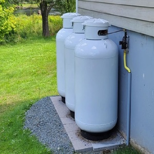 Réservoir de propane industriel à prix abordable, conçu pour une sécurité maximale, un fonctionnement fiable et un stockage de carburant à long terme - Product Image 1