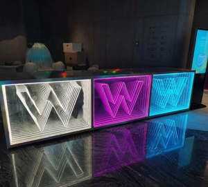 Letrero Luminoso LED con Efecto Espejo Infinito Mágico, Decoración de Pared con Ilusión 3D, Letrero Publicitario con Control WiFi y Colores Personalizables - Product Image 1