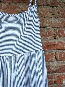 Robe longue décontractée en coton indien Robe florale imprimée bloc à la main avec tuniques brodées Robe longue avec embellissement - Product Image 3